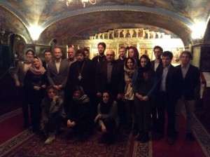 I giovani dell'Opera incontrano il Vescovo Markell, con cui condividono un momento di preghiera in memoria di Pino